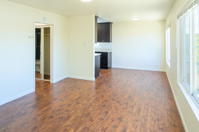 Foto del edificio - 1626 Dwight Way