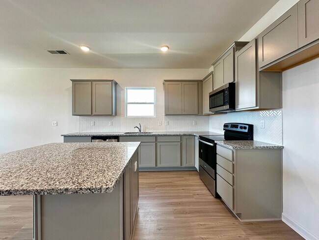 Foto del edificio - Brand New 3 bedroom in Colombia