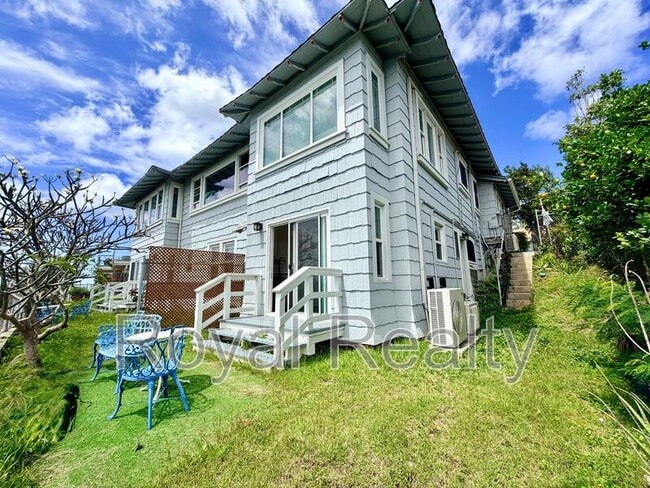 Building Photo - 2013 Kakela Dr