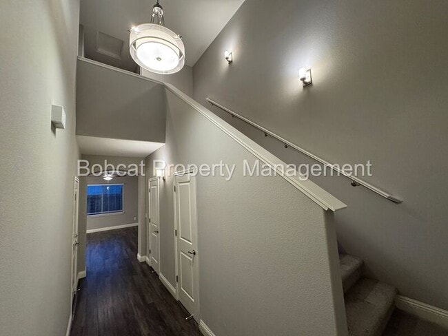 Building Photo - 1299 Saltern Dr