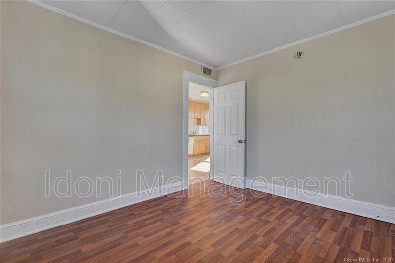 166 Beaver St, Ansonia, CT 06401 Condo for Rent in Ansonia, CT