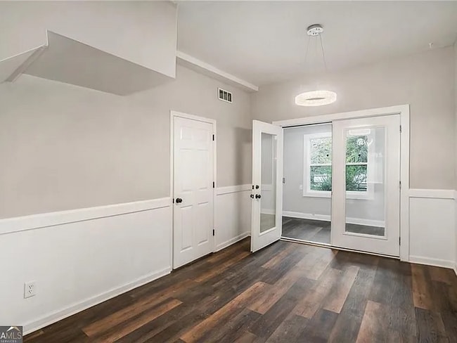 Building Photo - 6219 Heardsville Rd