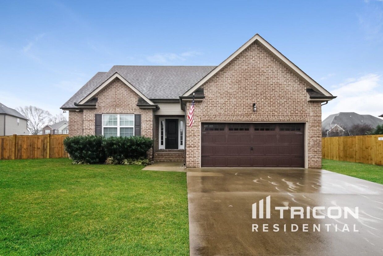 Foto principal - 2344 Foxworth Court Murfreesboro TN