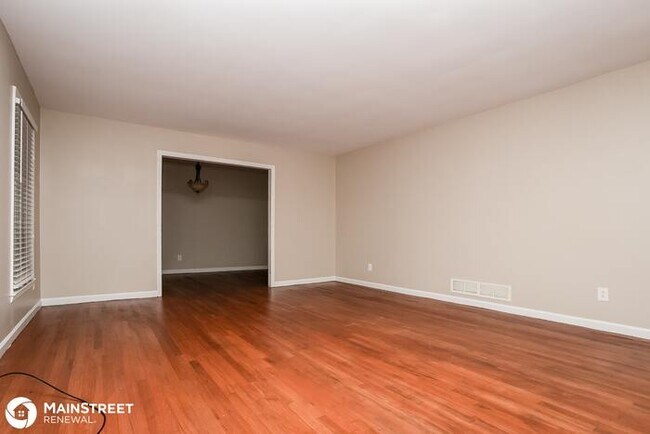Building Photo - 3640 Hershel Pl