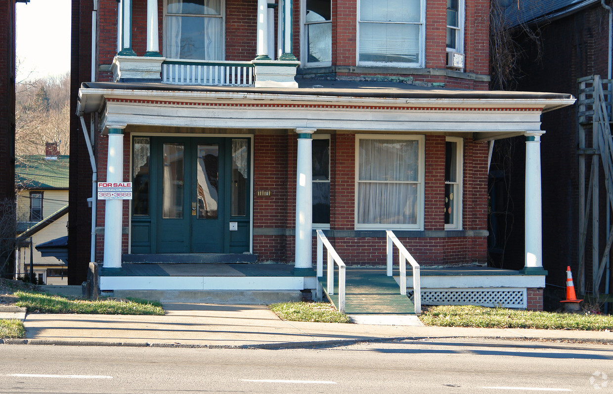 Building Photo - 219 Fairmont Ave