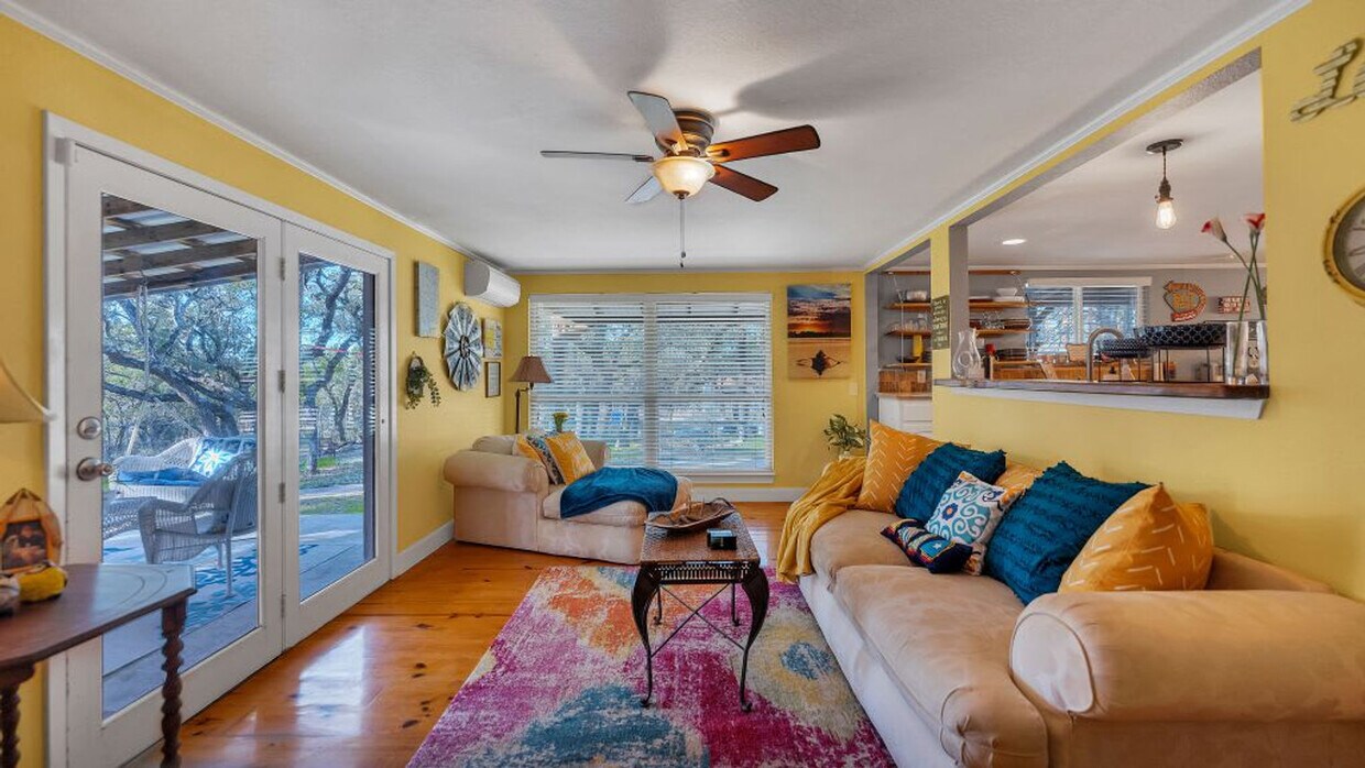 Foto principal - 316 Jacobs Creek Park Rd