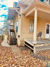 Building Photo - 714 S 1st Ave