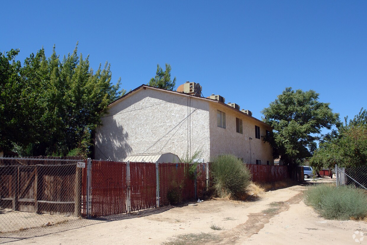 Foto del edificio - 16000 Olive St