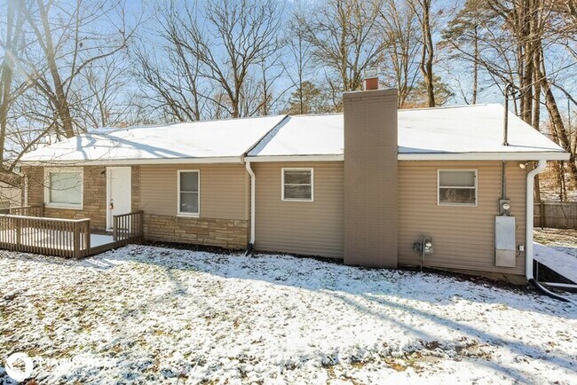Building Photo - 7819 Fersner Rd
