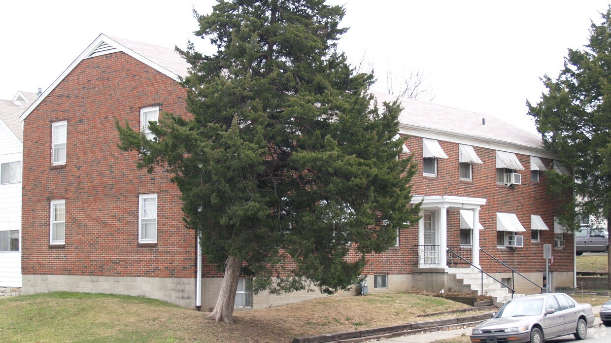 Primary Photo - 5 S 16th St