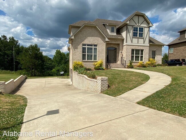 Building Photo - 4112 Old Cahaba Pky