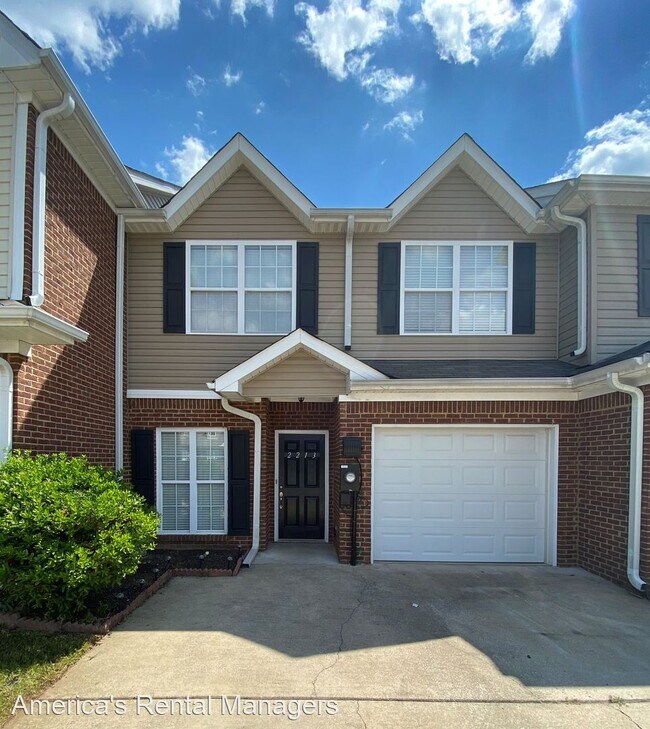 3 br, 2.5 bath House 2213 Castle Hill Lane House for Rent in Moody