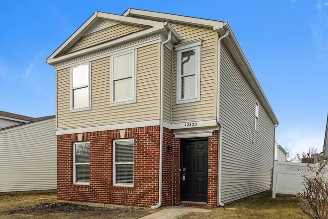 Foto del edificio - 12820 Freedom Dr