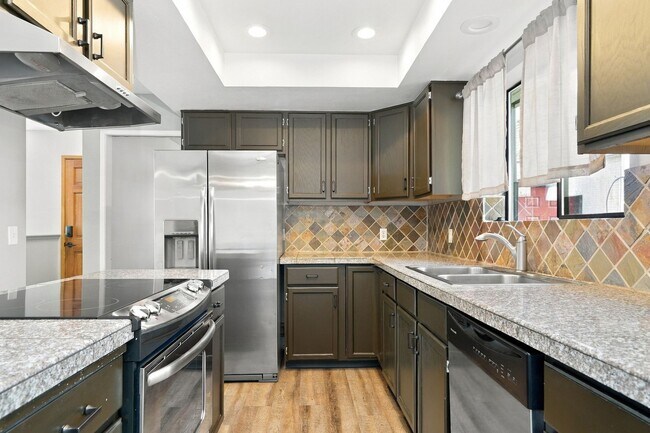 Foto del edificio - 21648 SE 268th St