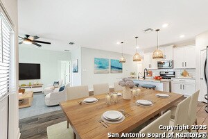 Building Photo - 3423 Iron Cyn