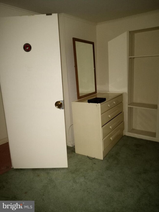 Building Photo - 3 Arrowhead Ct