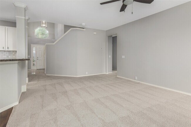 Foto del edificio - 2907 Acacia Fair Ln