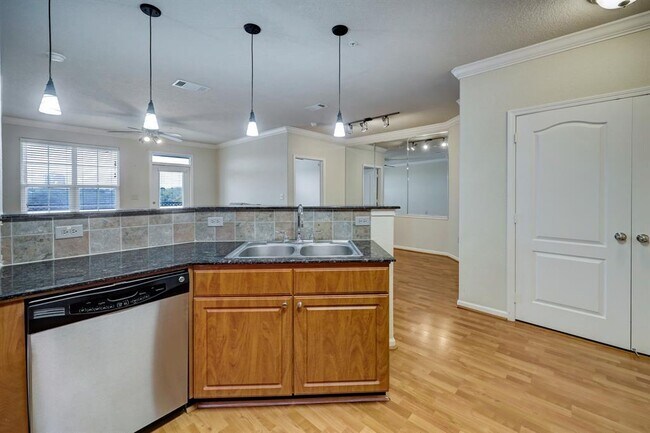 Foto del edificio - 1711 Old Spanish Trl