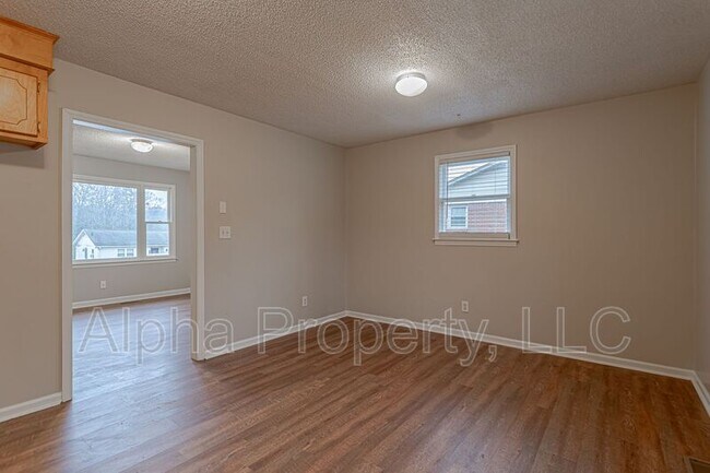 Foto del edificio - 30 Cox St