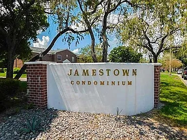 Foto del edificio - 8522 10th St N