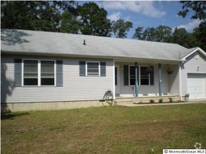 Building Photo - 328 Raymond Rd
