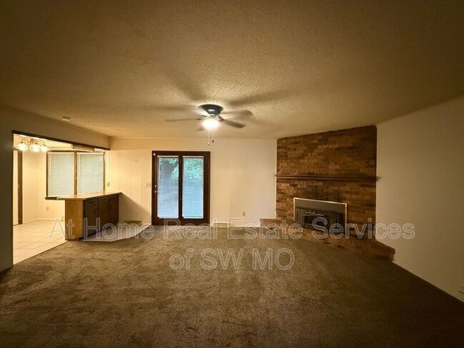 Foto del edificio - 2949 S Dayton Ave