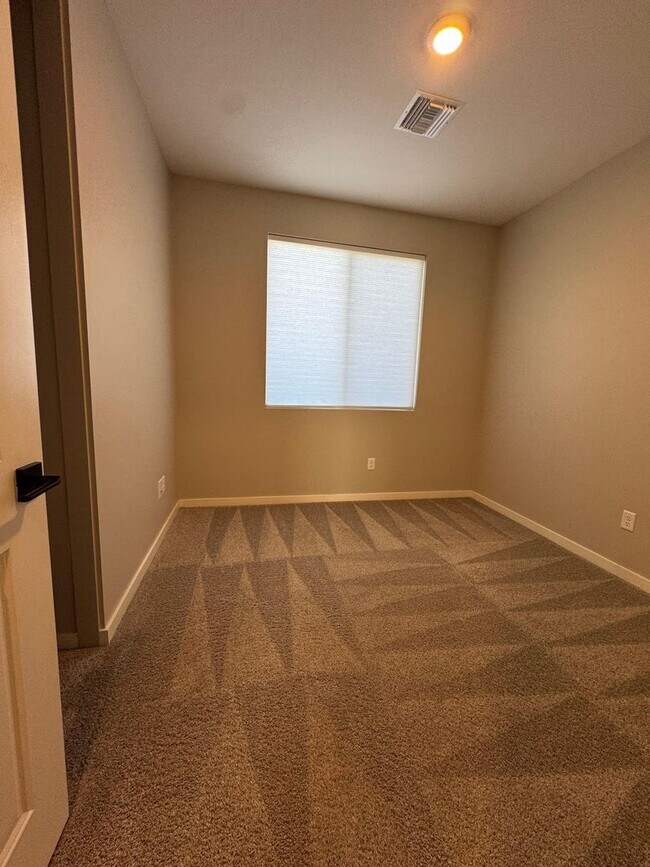 Foto del edificio - Brand New- SANTANA CAMILO