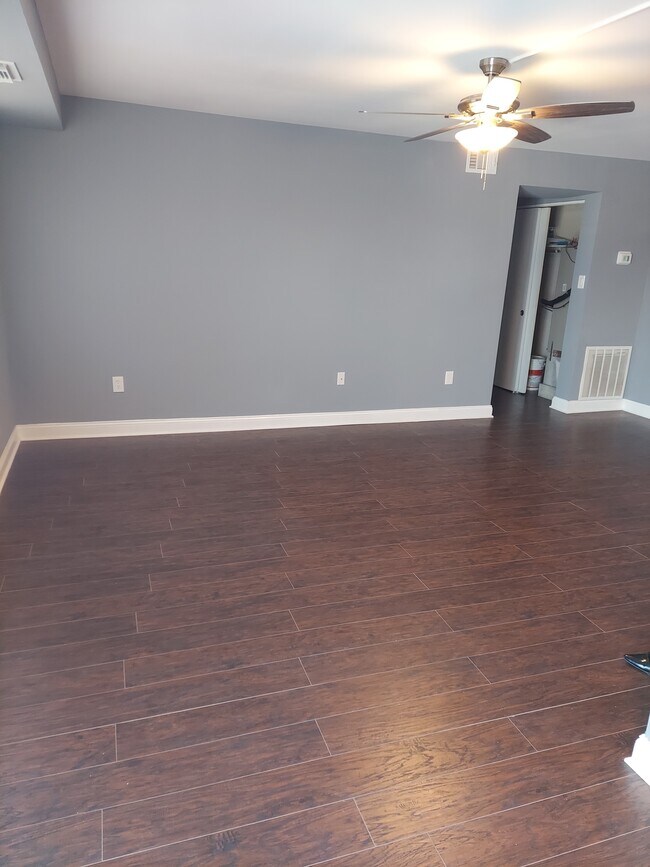 Foto del edificio - 3415 5th St SE