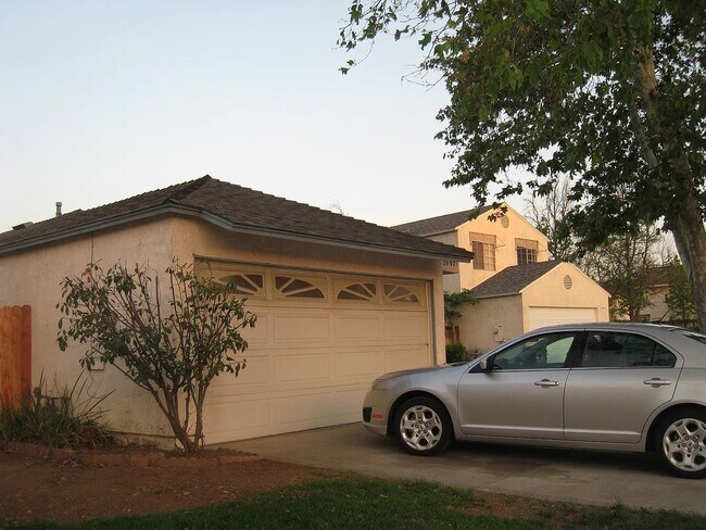 Foto del edificio - 2647 Liberty Ct
