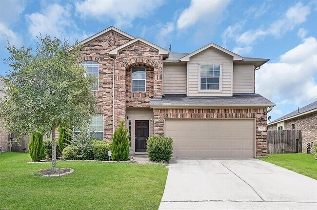 Building Photo - 2707 Lakecrest River Dr