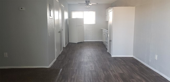 Foto del edificio - 402 N 10th St