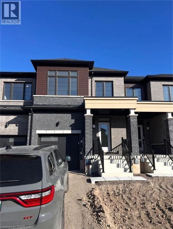 Building Photo - 371 Starlight Ave