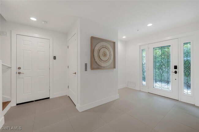 Foto del edificio - 888 10th St S