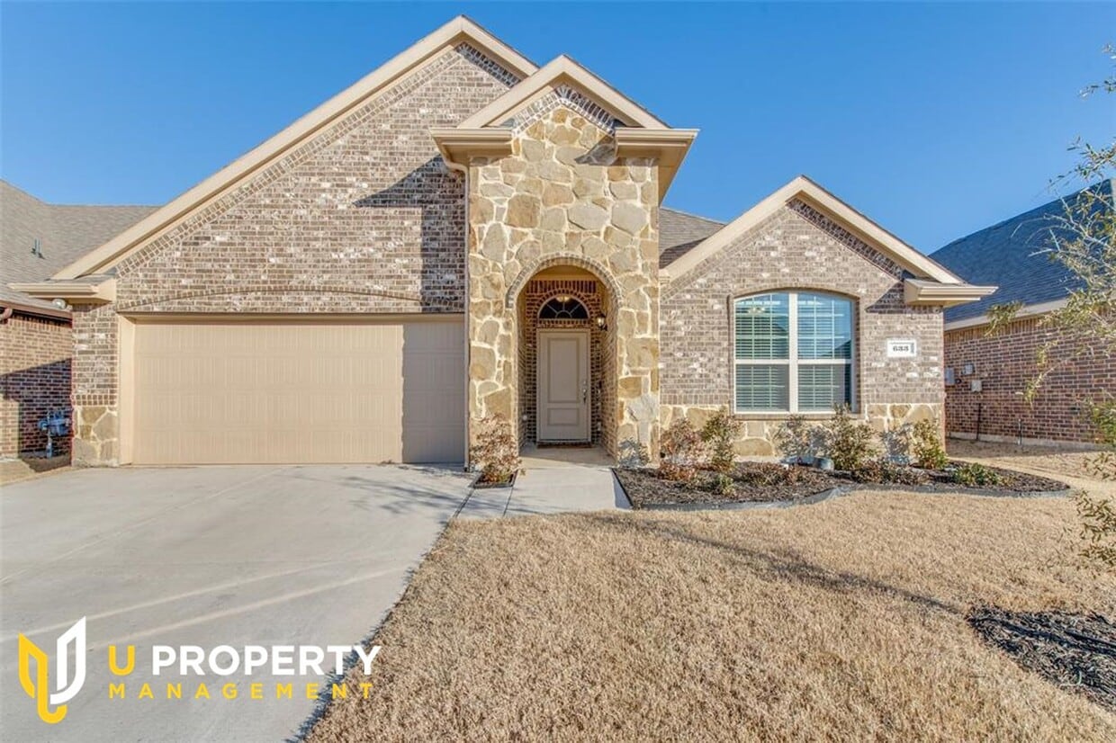 Foto principal - Exceptional 1-Story Home in a Peaceful Com...
