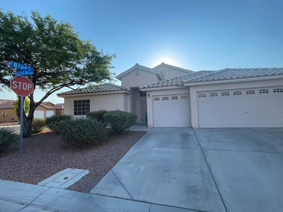 Foto principal - 6228 Farica St