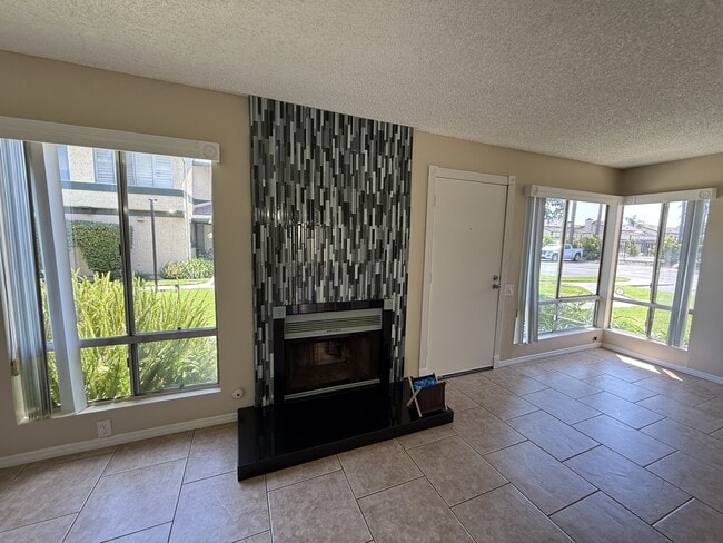 Foto del edificio - 5209 Perkins Rd