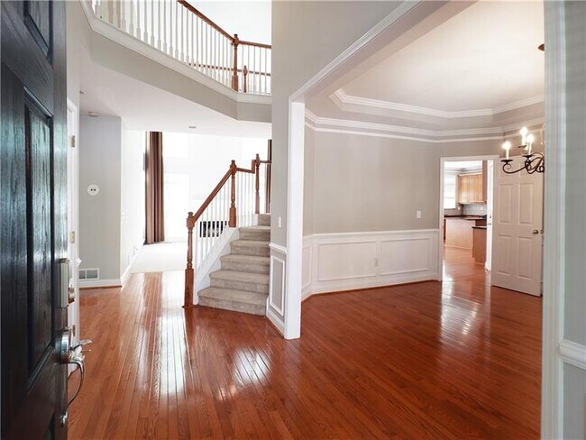 Building Photo - 5674 Coopers Glen Ct SW