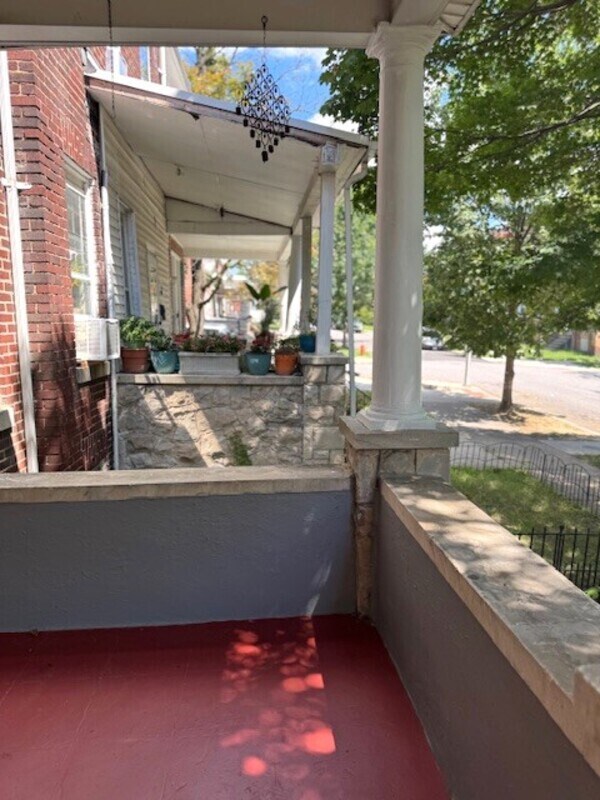 Foto del edificio - 2216 Whittier Ave