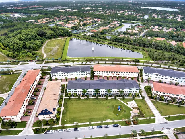 Foto del edificio - 12732 Machiavelli Way