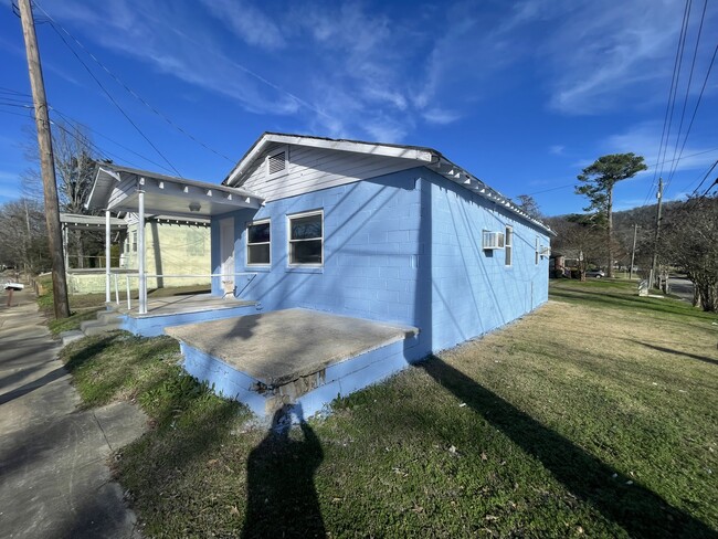 Building Photo - 7301 Oporto Madrid Blvd S