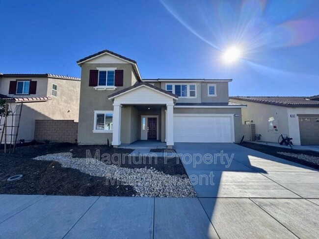 Foto del edificio - 31369 Sycamore Canyon Ln