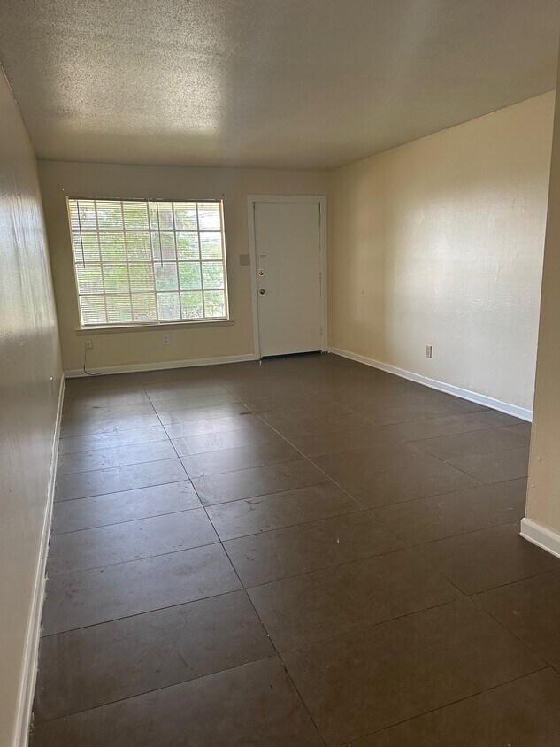 Foto principal - Cromwell Park Apartments