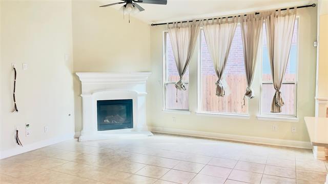 Building Photo - 1000 Lancaster Dr