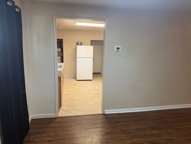 Foto del edificio - 2 Bed 1 Bath House