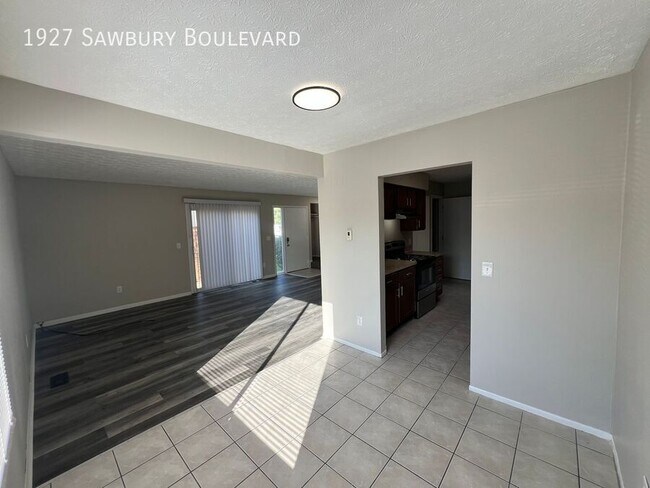 Foto del edificio - 1927 Sawbury Blvd