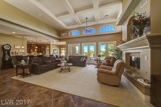 Building Photo - 1340 Dilevante Dr