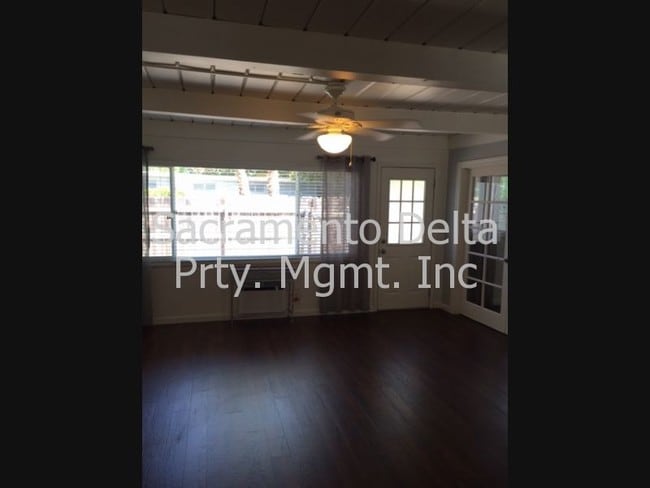 Building Photo - 2804 Santa Paula Ct