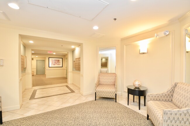 Foto del edificio - 1855 Stratford Park Pl