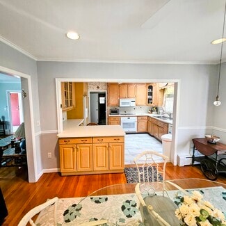 OPEN KITCHEN - 168 Park Ave