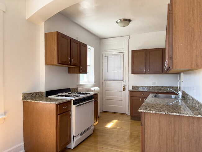 Foto del edificio - 4400 N Rockwell St